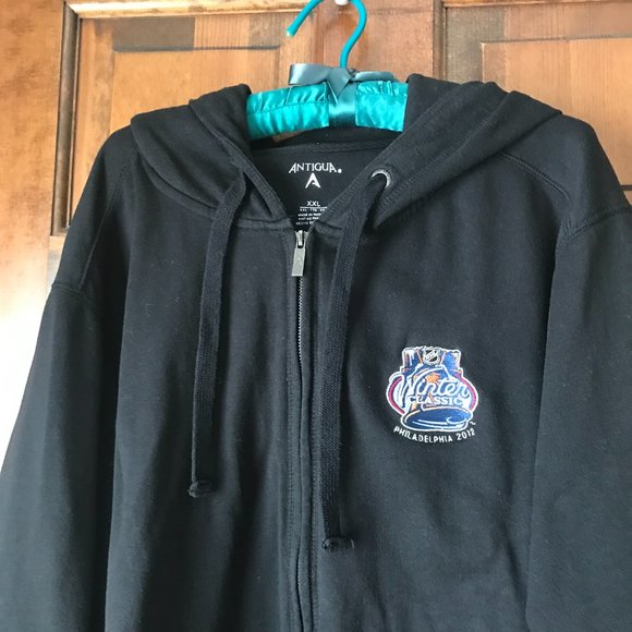 Antigua NHL Winter Classic - Philadelphia 2012 - Flyers v Rangers - Black Zip Up - Picture 2 of 12